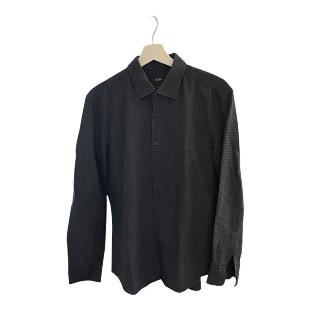Hugo Boss Black Casual Button Down Shirt with Textured Weave - Picture 2 of 4